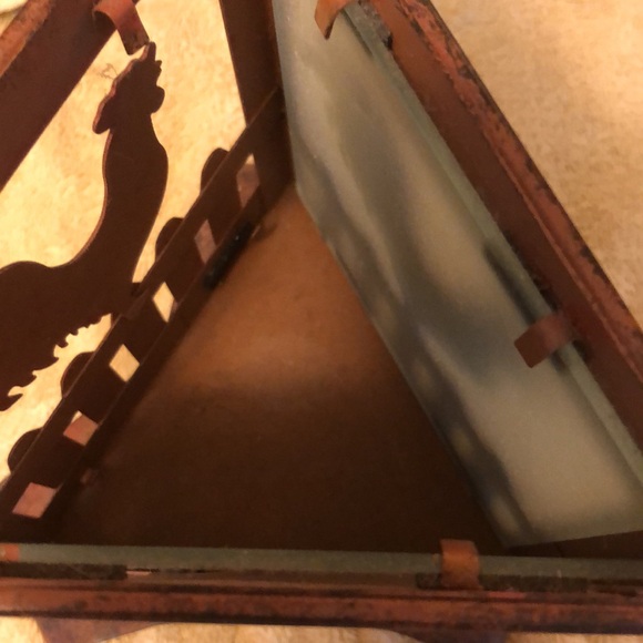 Vintage Lefton 6”x6” Metal Rooster Tea Light - Picture 5 of 5